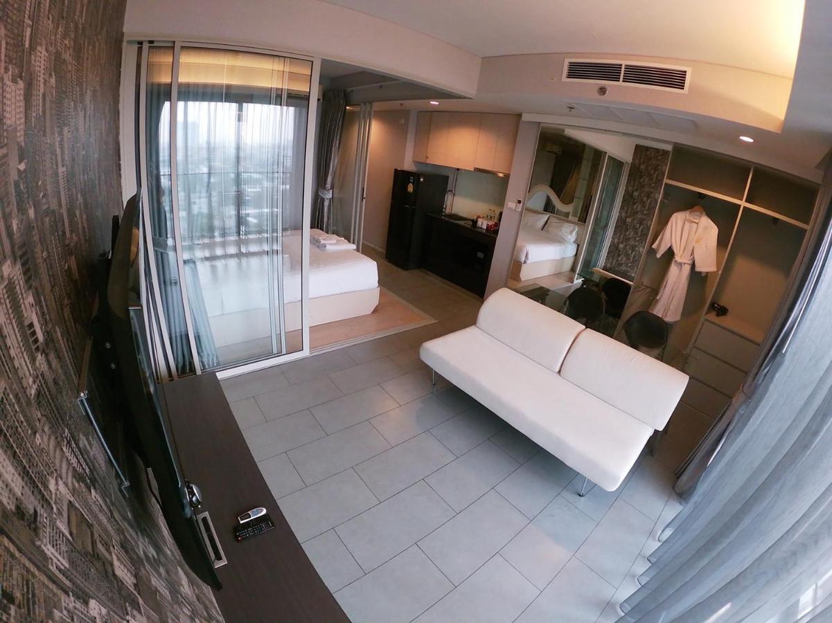 Boonrumpa Accommodation Бангкок Экстерьер фото