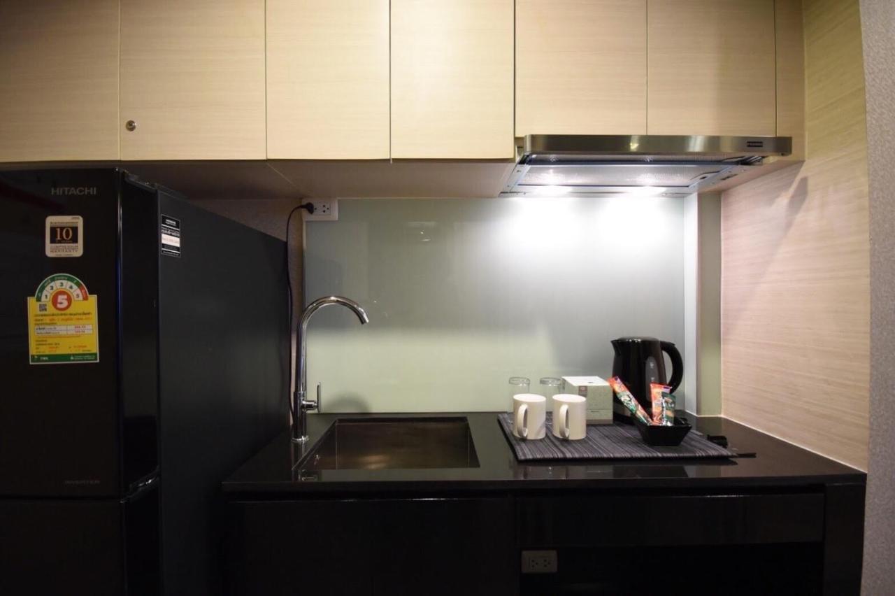 Boonrumpa Accommodation Бангкок Экстерьер фото