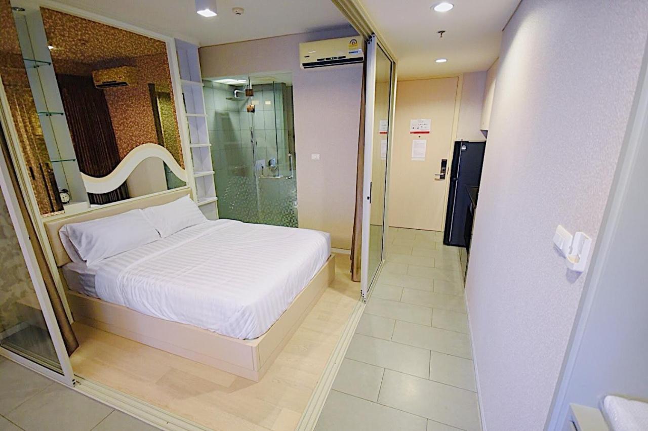 Boonrumpa Accommodation Бангкок Экстерьер фото