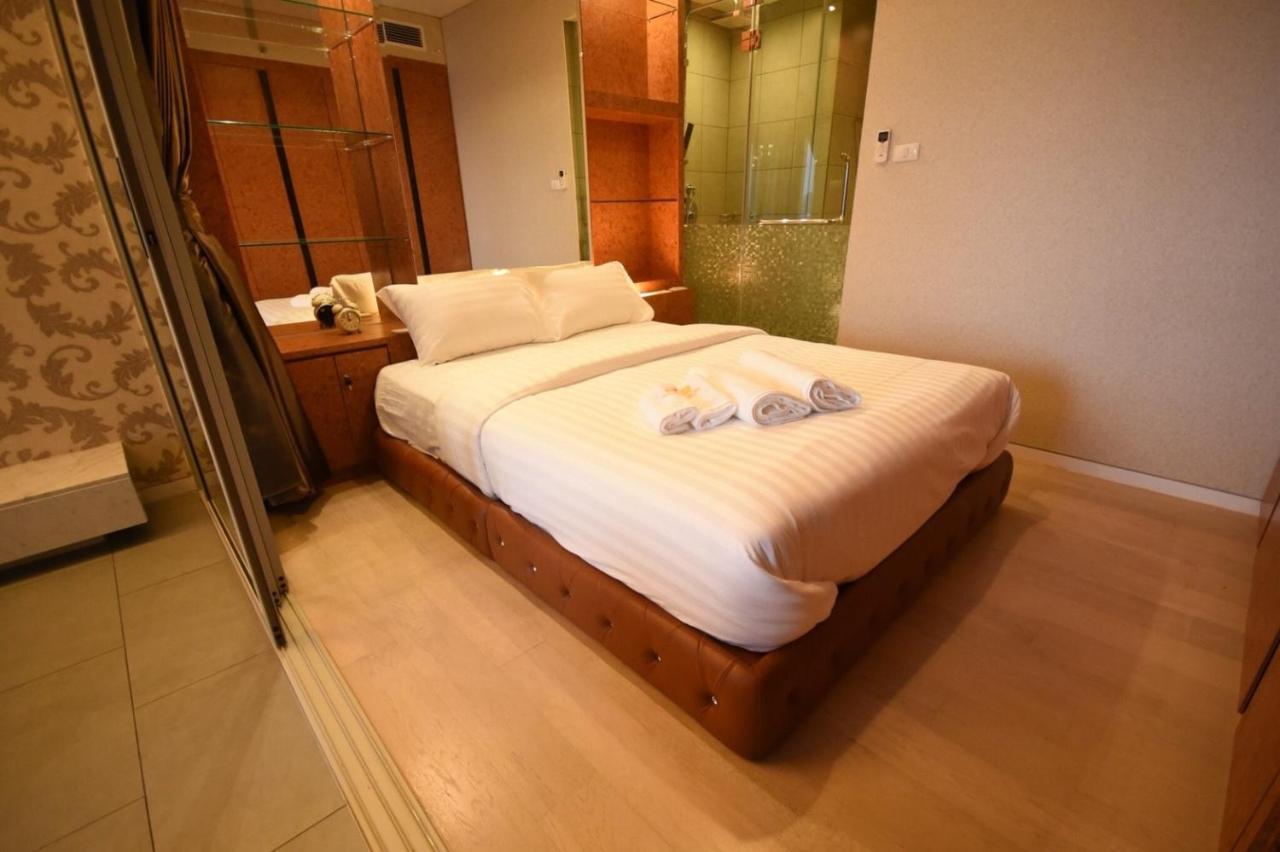 Boonrumpa Accommodation Бангкок Экстерьер фото