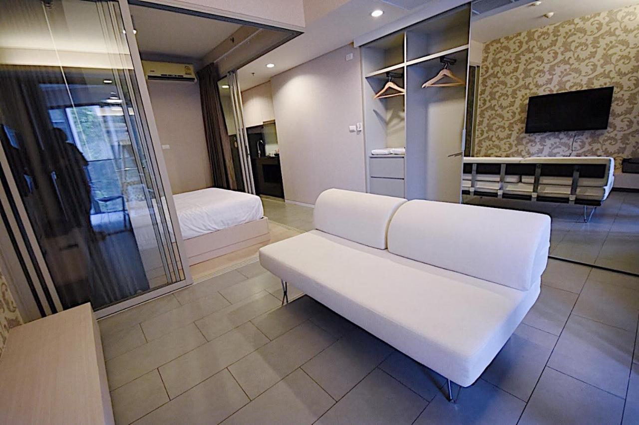 Boonrumpa Accommodation Бангкок Экстерьер фото