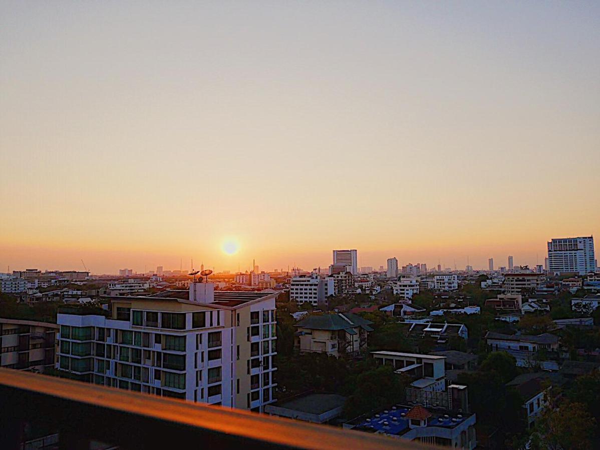 Boonrumpa Accommodation Бангкок Экстерьер фото